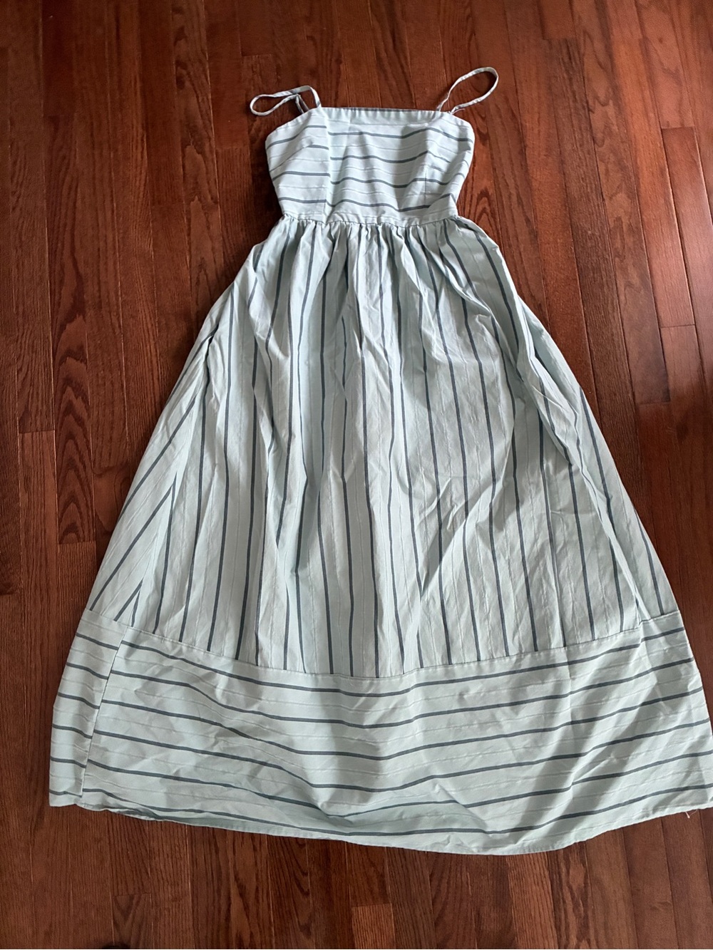 Chouyatou Women's Striped Back Smocked Maxi Sundress